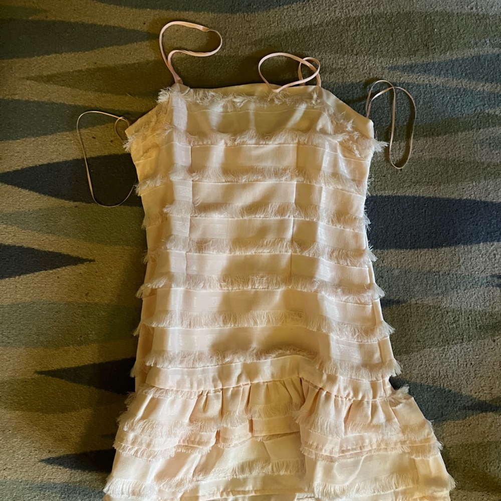 Light pink mini dress size 4
